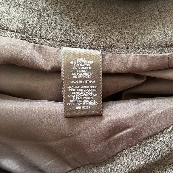 NWT Express Peplum Pencil Skirt - Picture 4 of 4